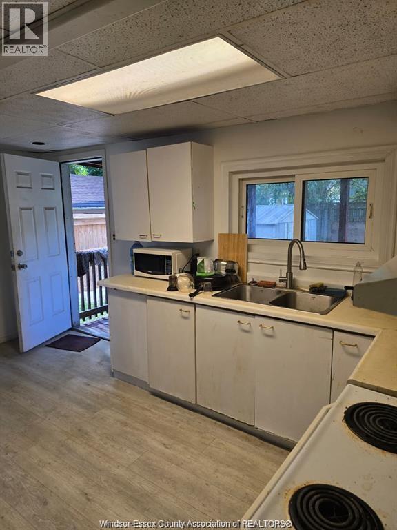 3242 BABY STREET — photo 6