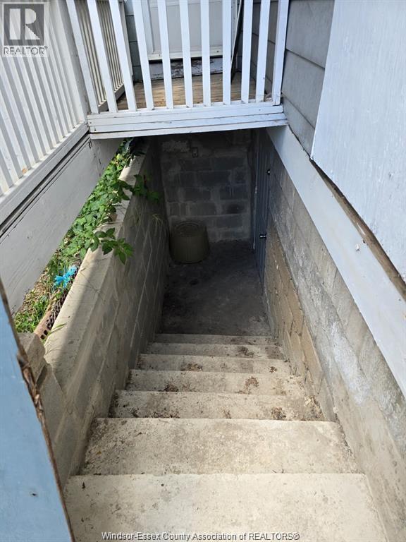 3242 BABY STREET - 3