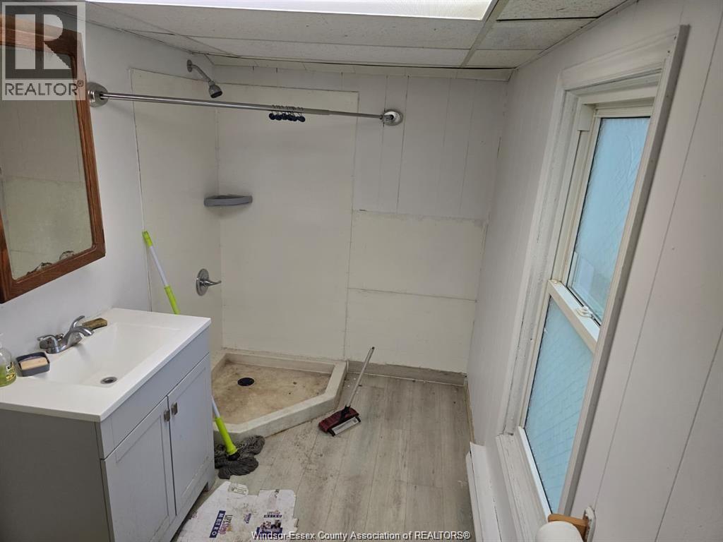 3242 BABY STREET — photo 19