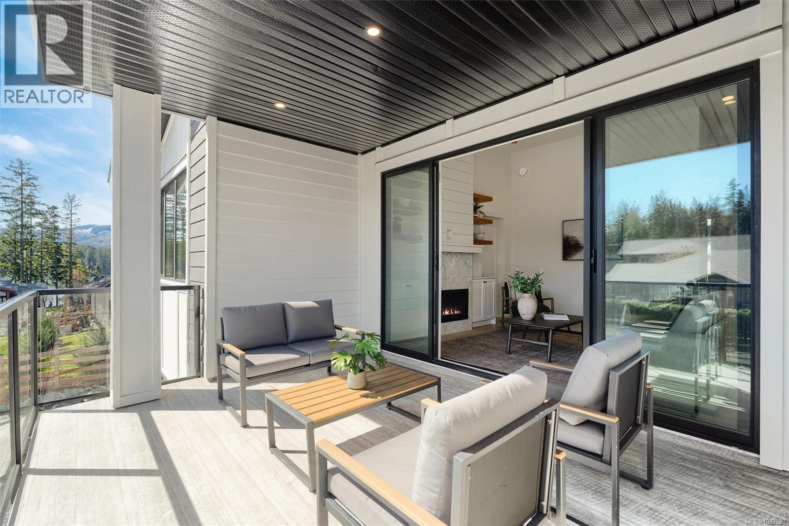  9382 Lakefront Rise, Lake Cowichan