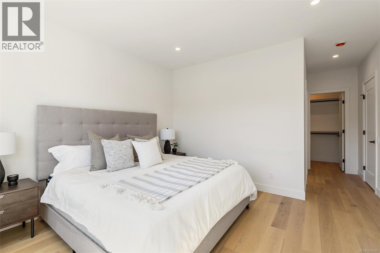  9382 Lakefront Rise, Lake Cowichan