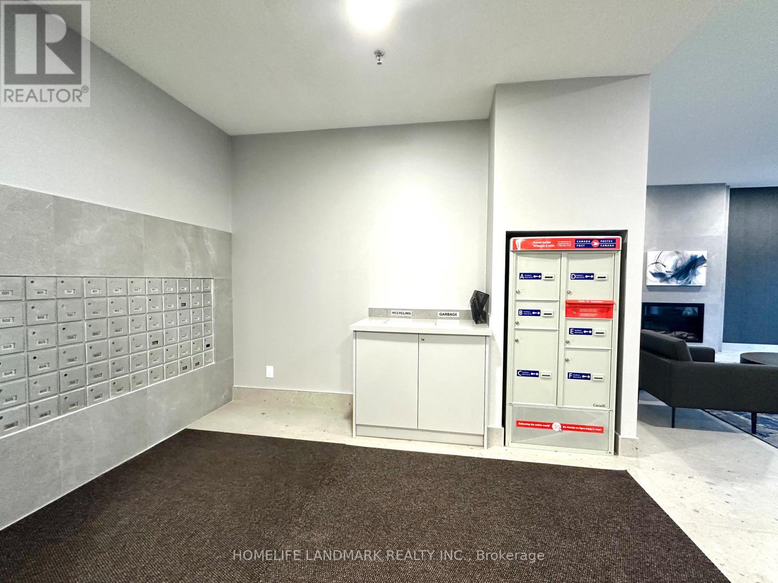 #303 1 REIDMOUNT AVENUE - 5