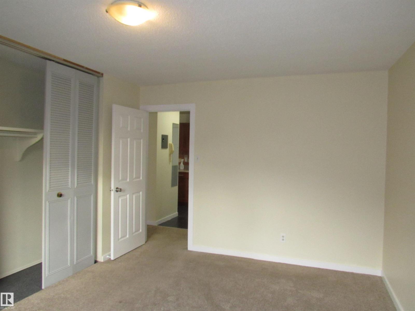 #404 10335 117 ST NW - 16