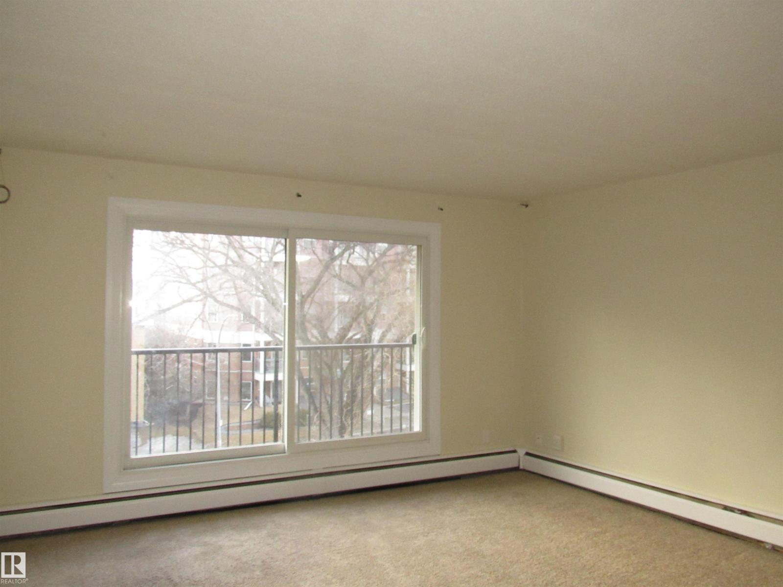 #404 10335 117 ST NW - 10