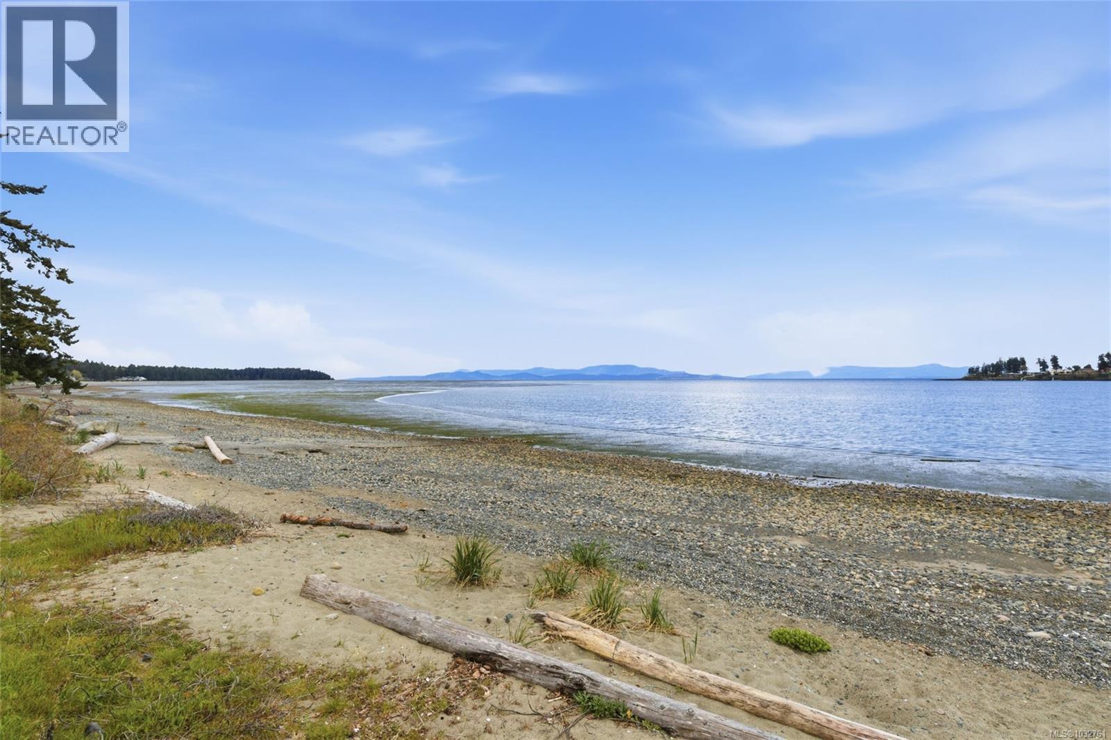 1354 Saturna Dr - 44