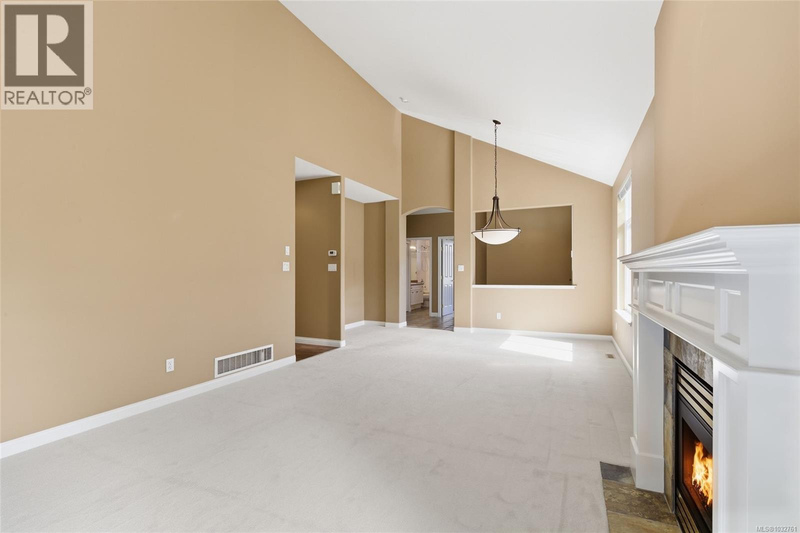 1354 Saturna Dr - 34