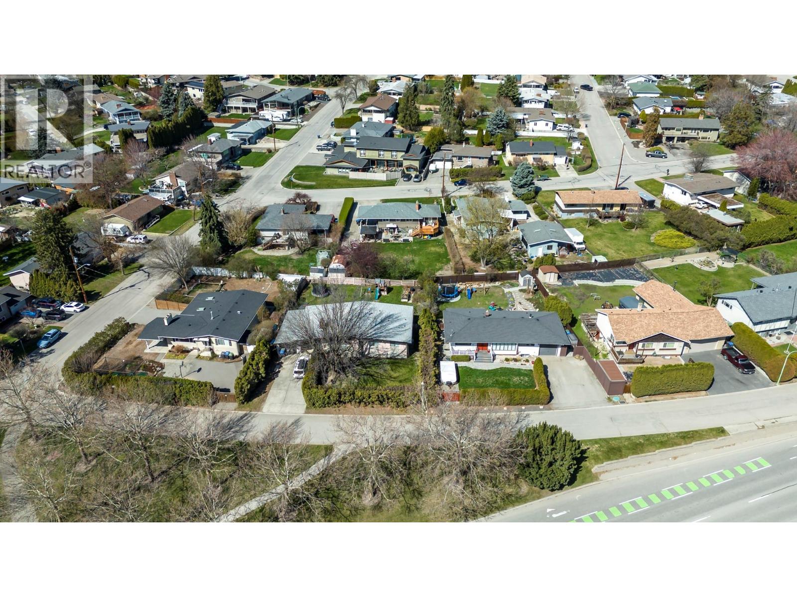707 Glenburn Street - 5