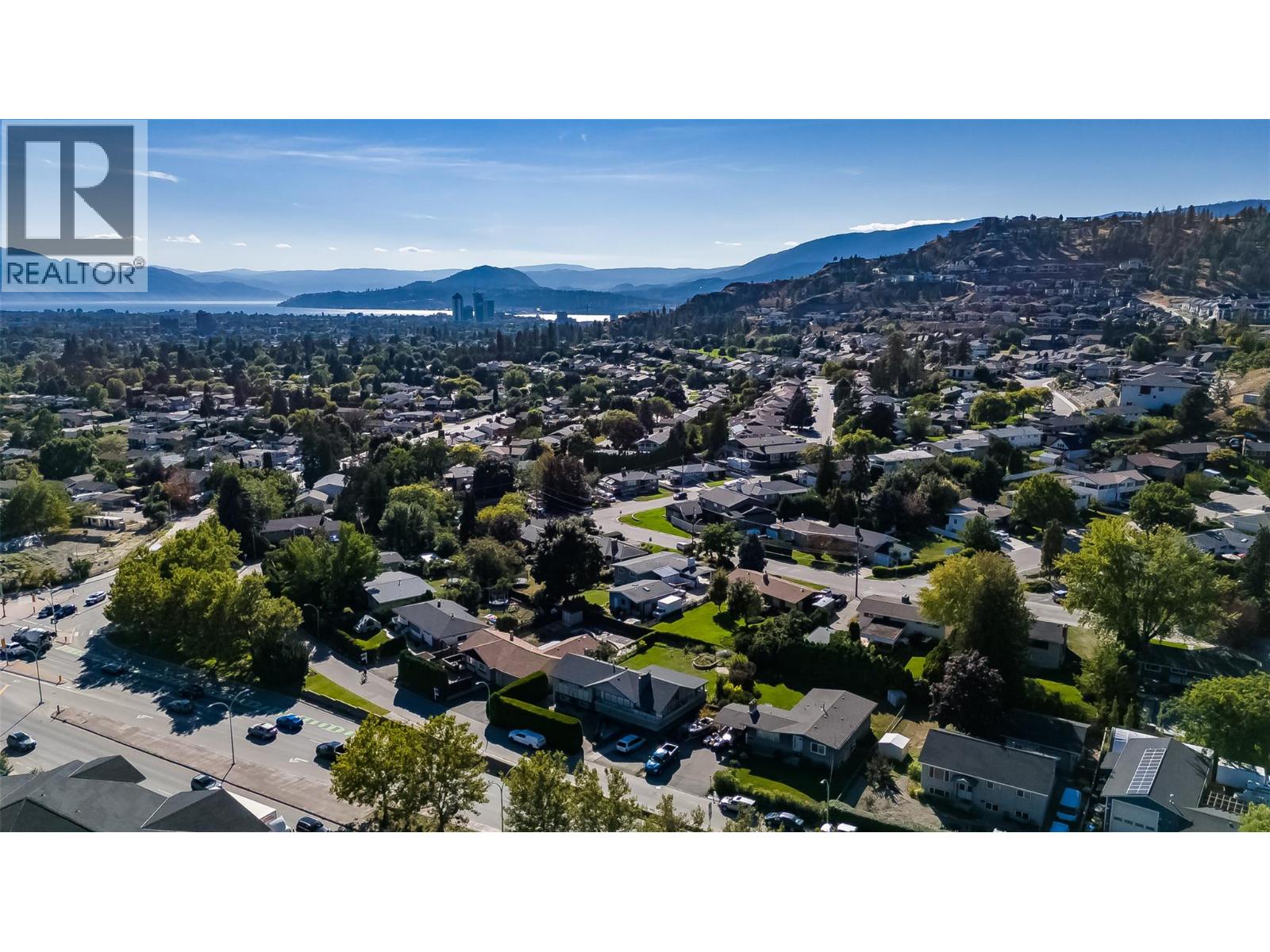 707 Glenburn Street - 12