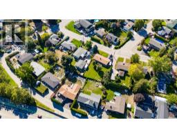  707 Glenburn Street, Kelowna