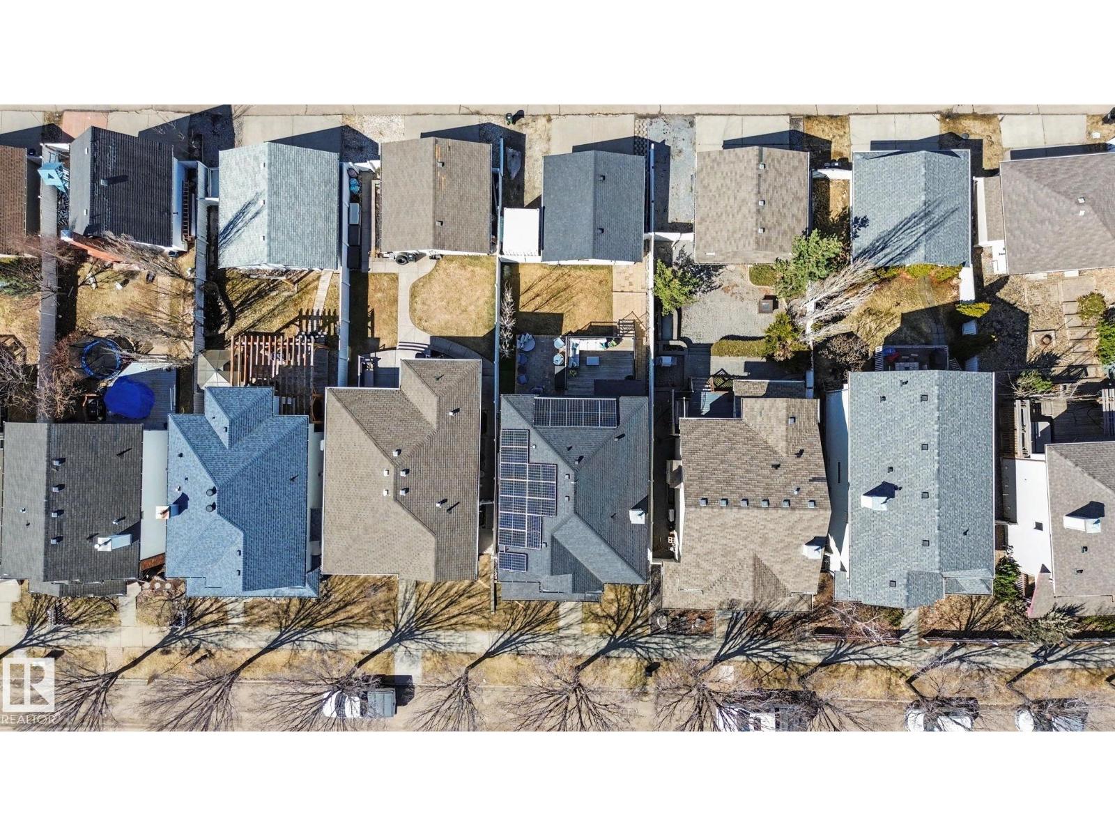 1850 Towne Centre BV NW, Edmonton