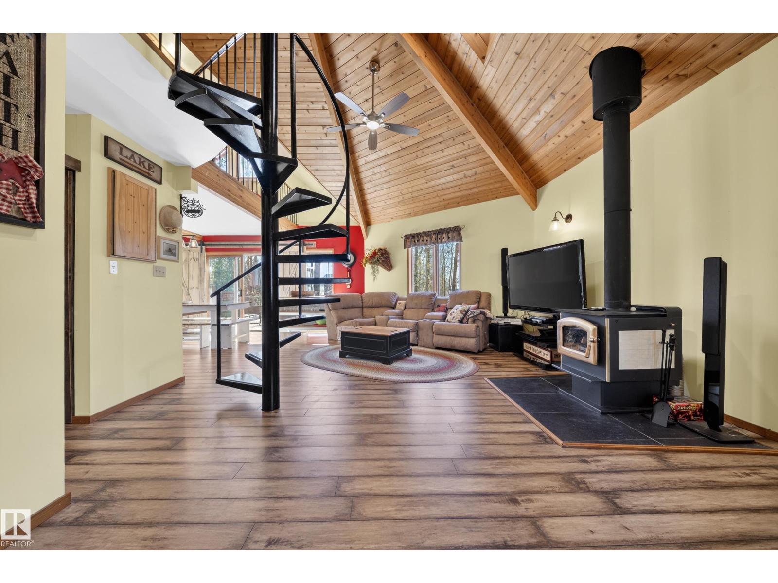 132 Sundance BV, Rural Leduc County