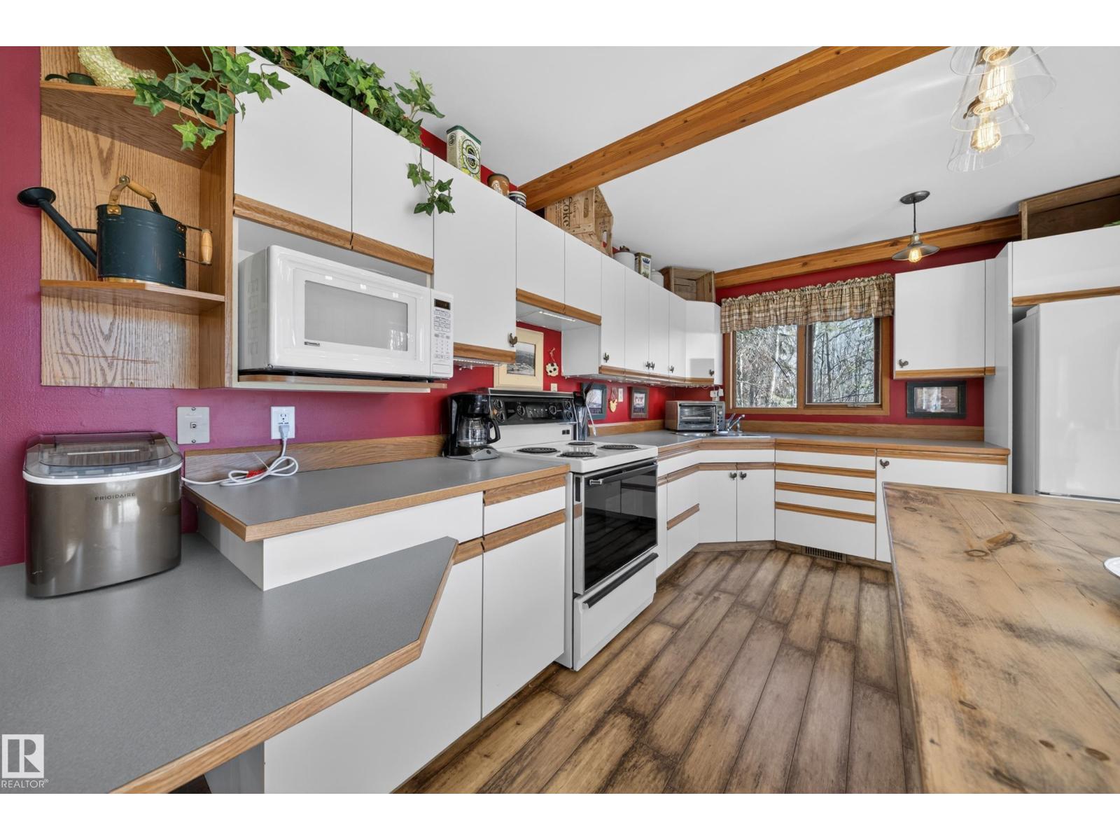 132 Sundance BV, Rural Leduc County