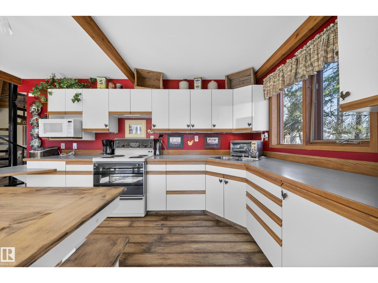 132 Sundance BV, Rural Leduc County