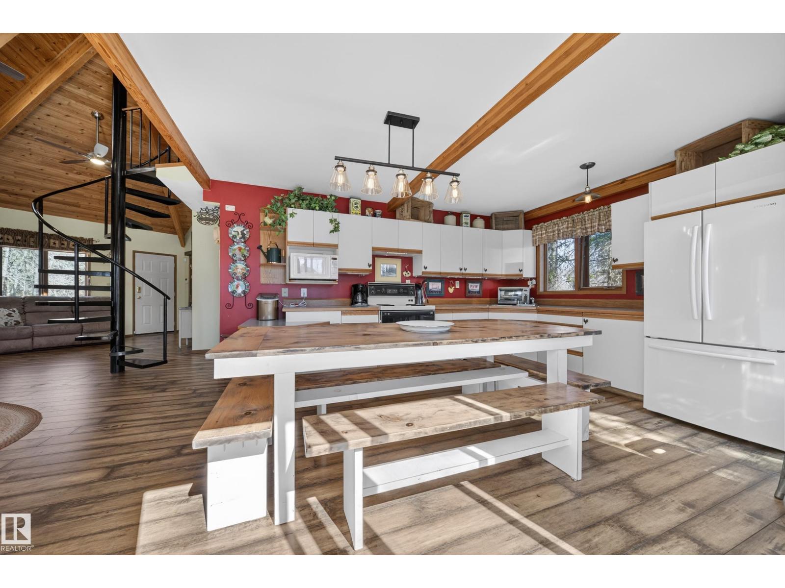 132 Sundance BV, Rural Leduc County