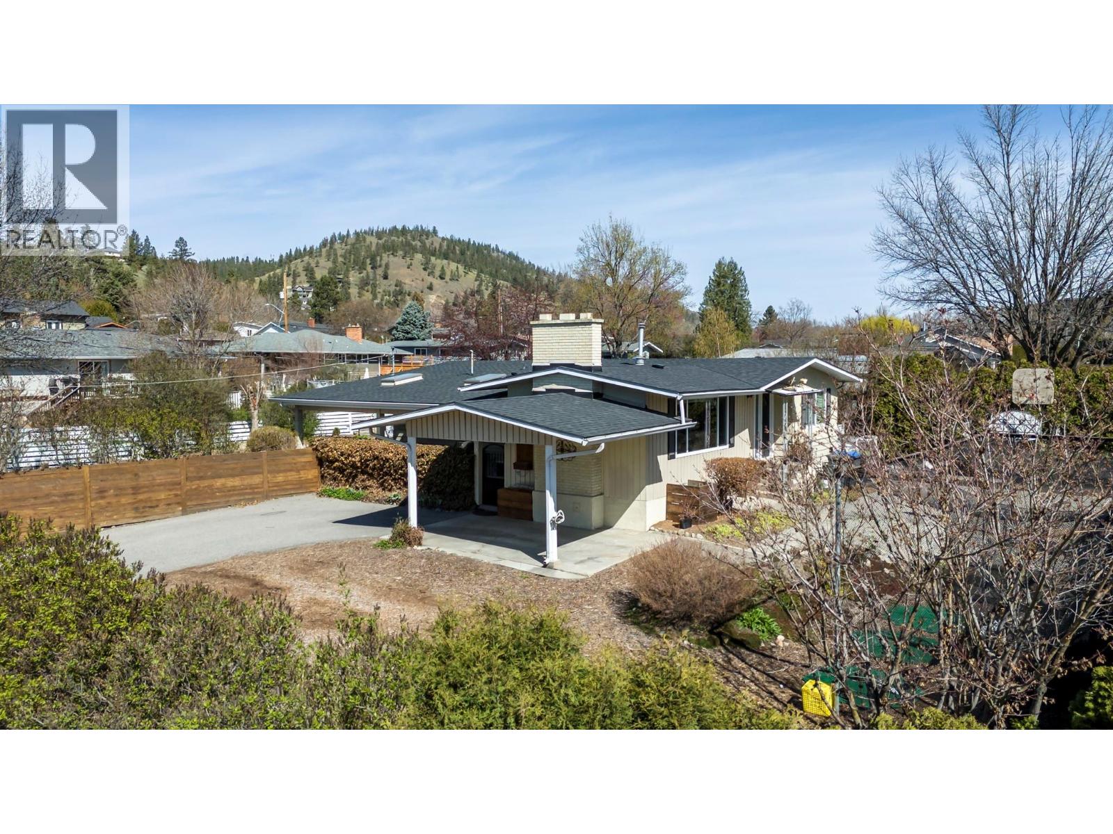  1880 Broadview Avenue, Kelowna