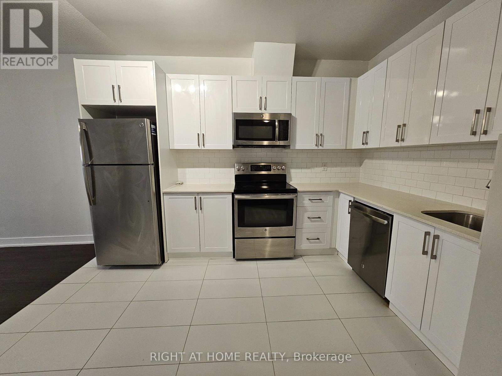 304 - 1801 EGLINTON AVENUE W