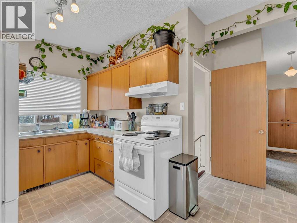 561 12 STREET NW - 13