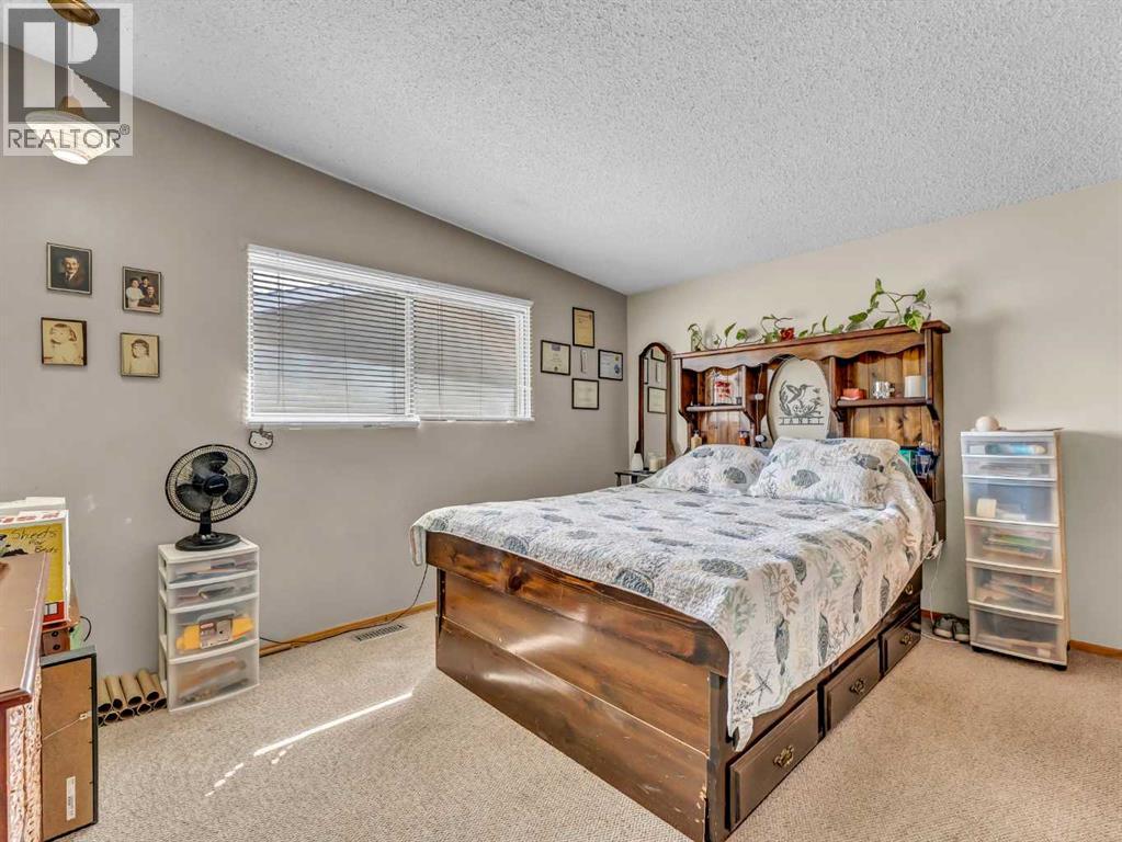 561 12 STREET NW - 17
