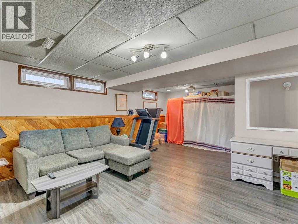 561 12 STREET NW - 26