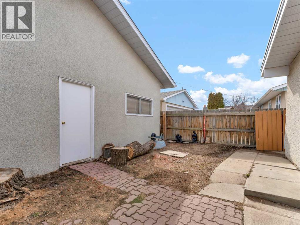 561 12 STREET NW - 41