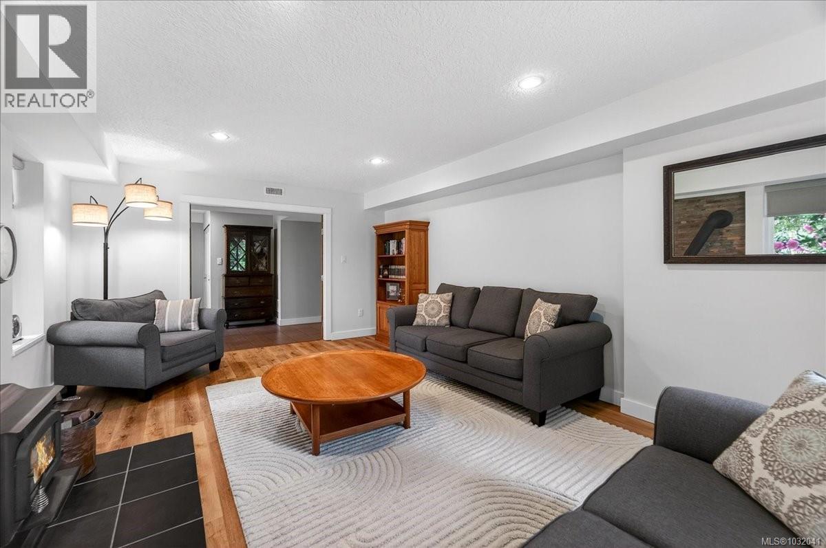  1035 Briarwood Crescent, Mill Bay