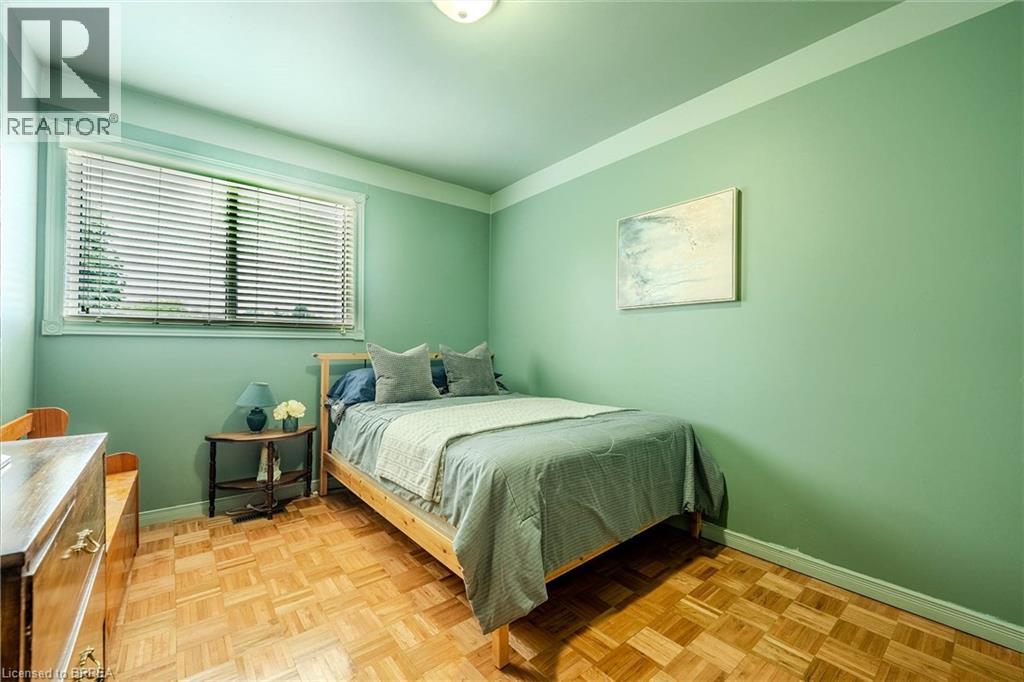7163 FAYETTE Circle, Mississauga, Ontario, L5N1Y5 — Photo 12