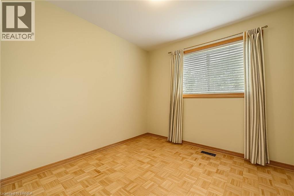 7163 FAYETTE Circle, Mississauga, Ontario, L5N1Y5 — Photo 13