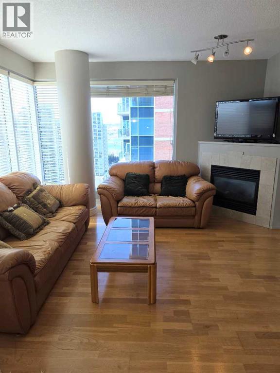 #2208 910 5 AVENUE SW - 19