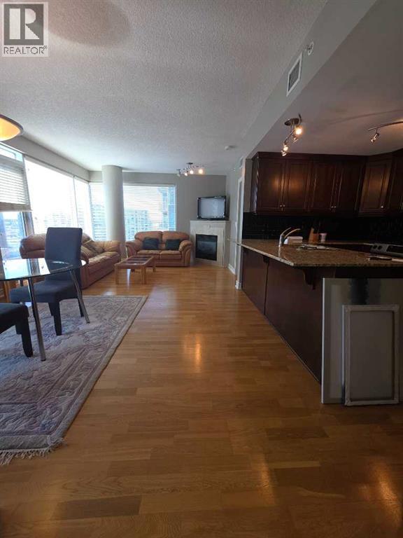#2208 910 5 AVENUE SW - 3