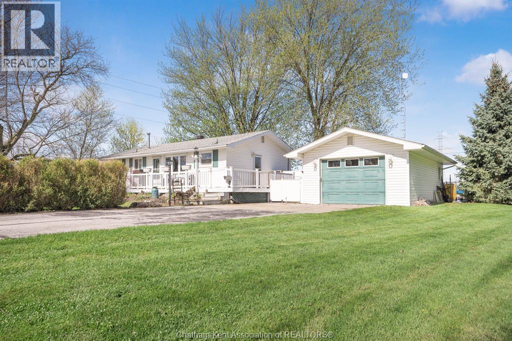9543 LONGWOODS ROAD, Chatham Township, Ontario, N7M5J7 — Photo 2