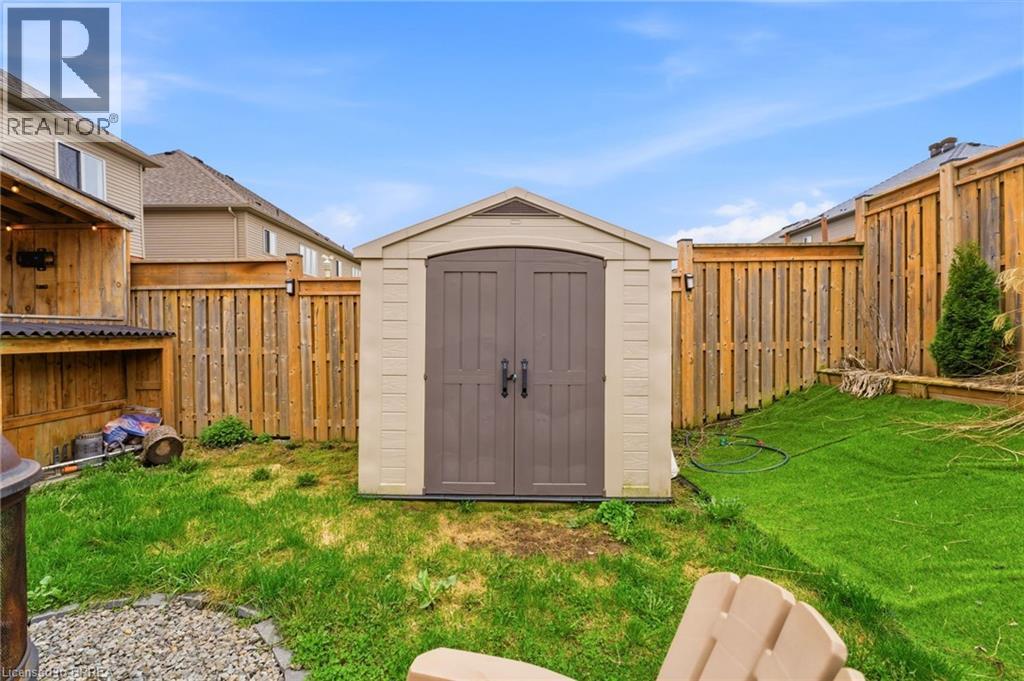 6 FREER Drive, Ayr, Ontario, N0B1E0 — Photo 32