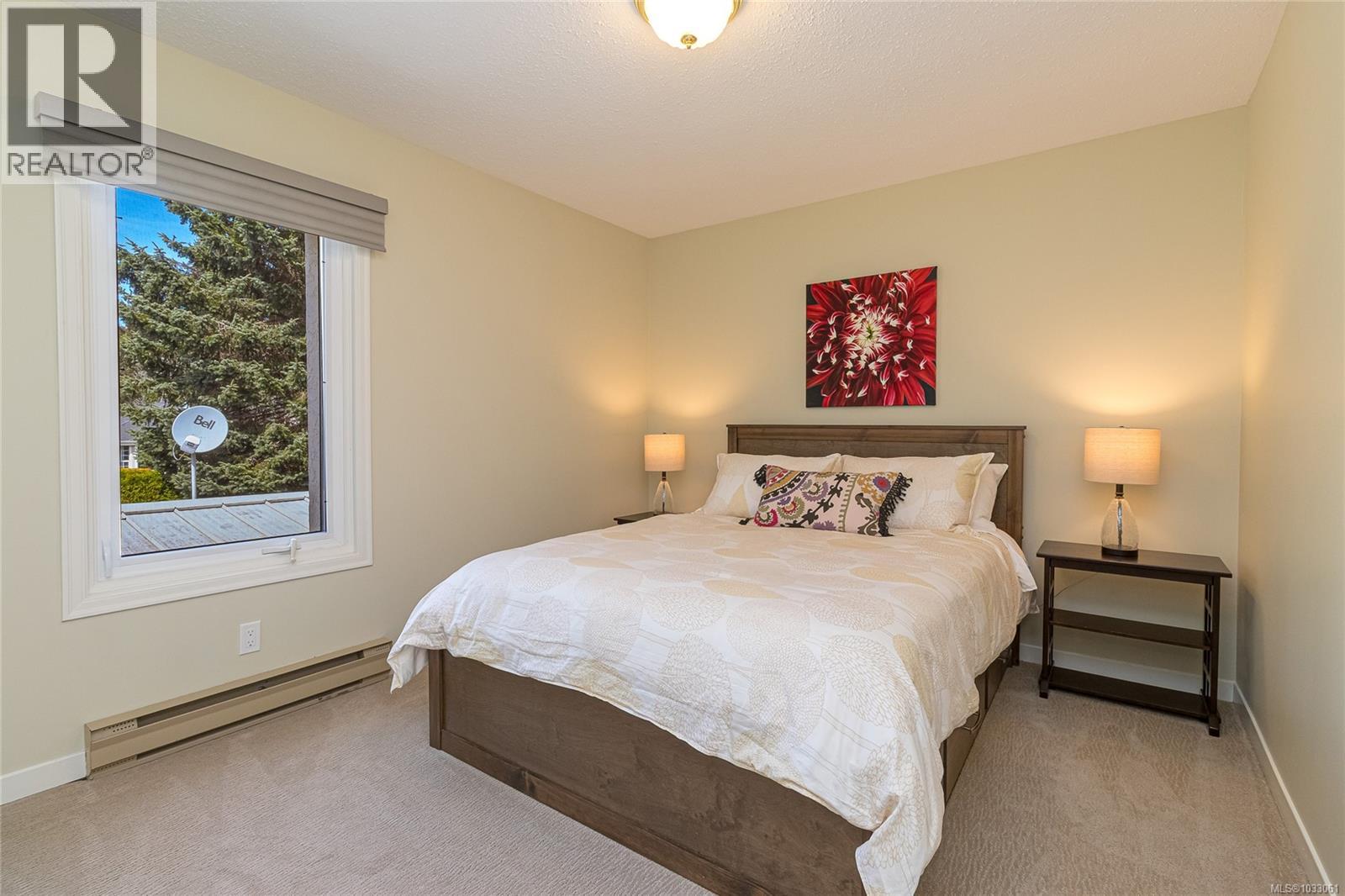  2557 Annabern Crescent, Saanich