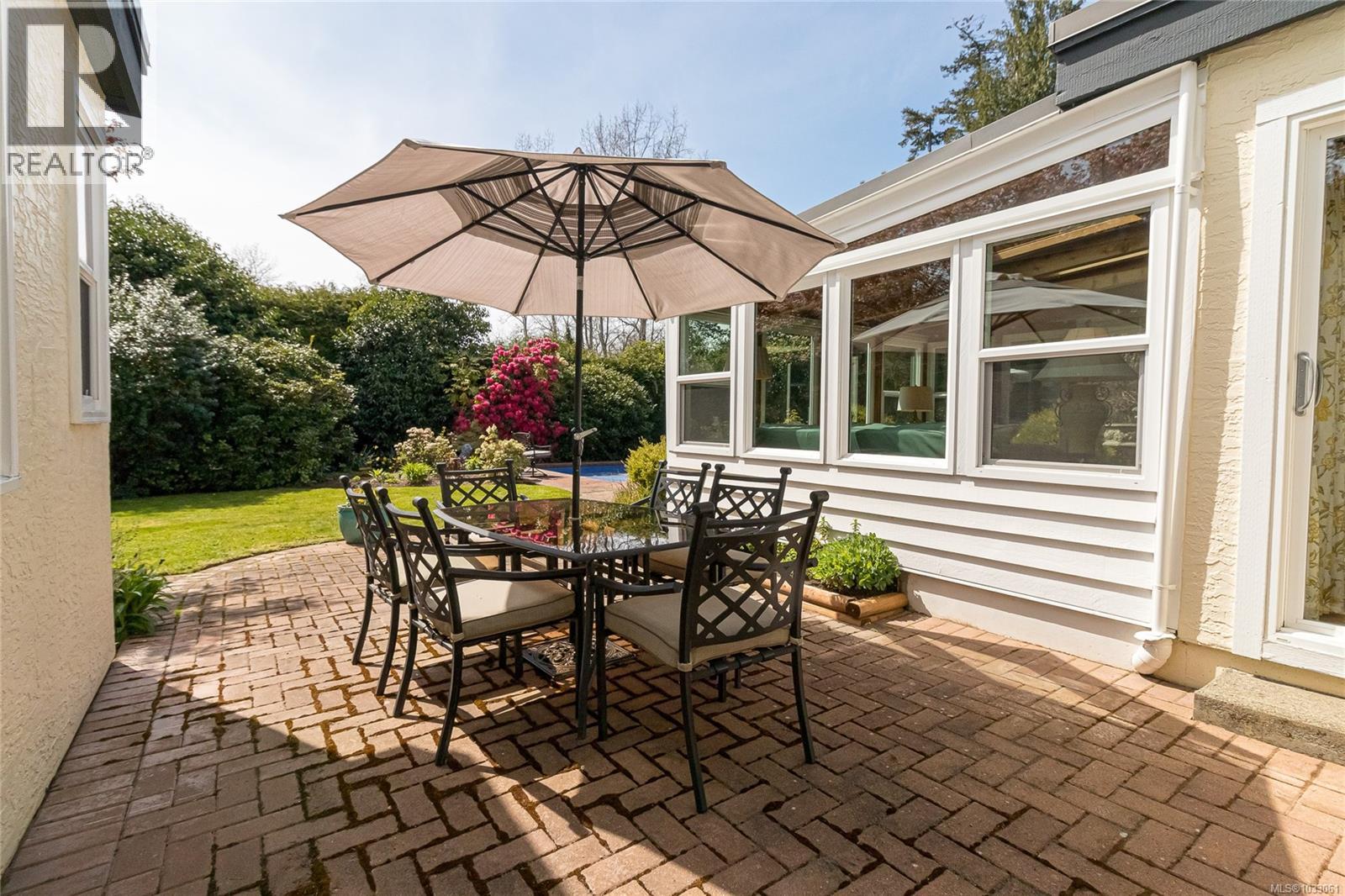  2557 Annabern Crescent, Saanich