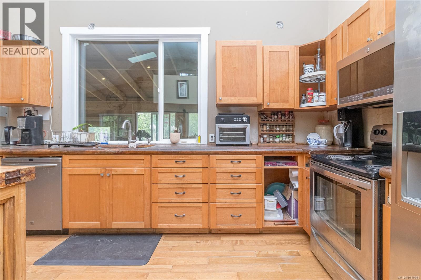  3623 Cedardale Road, Cobble Hill