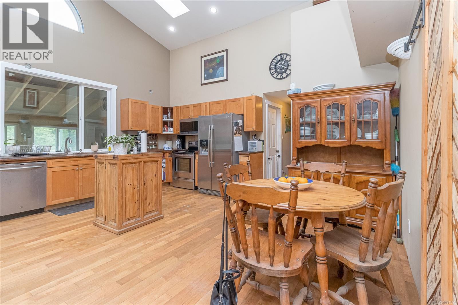  3623 Cedardale Road, Cobble Hill