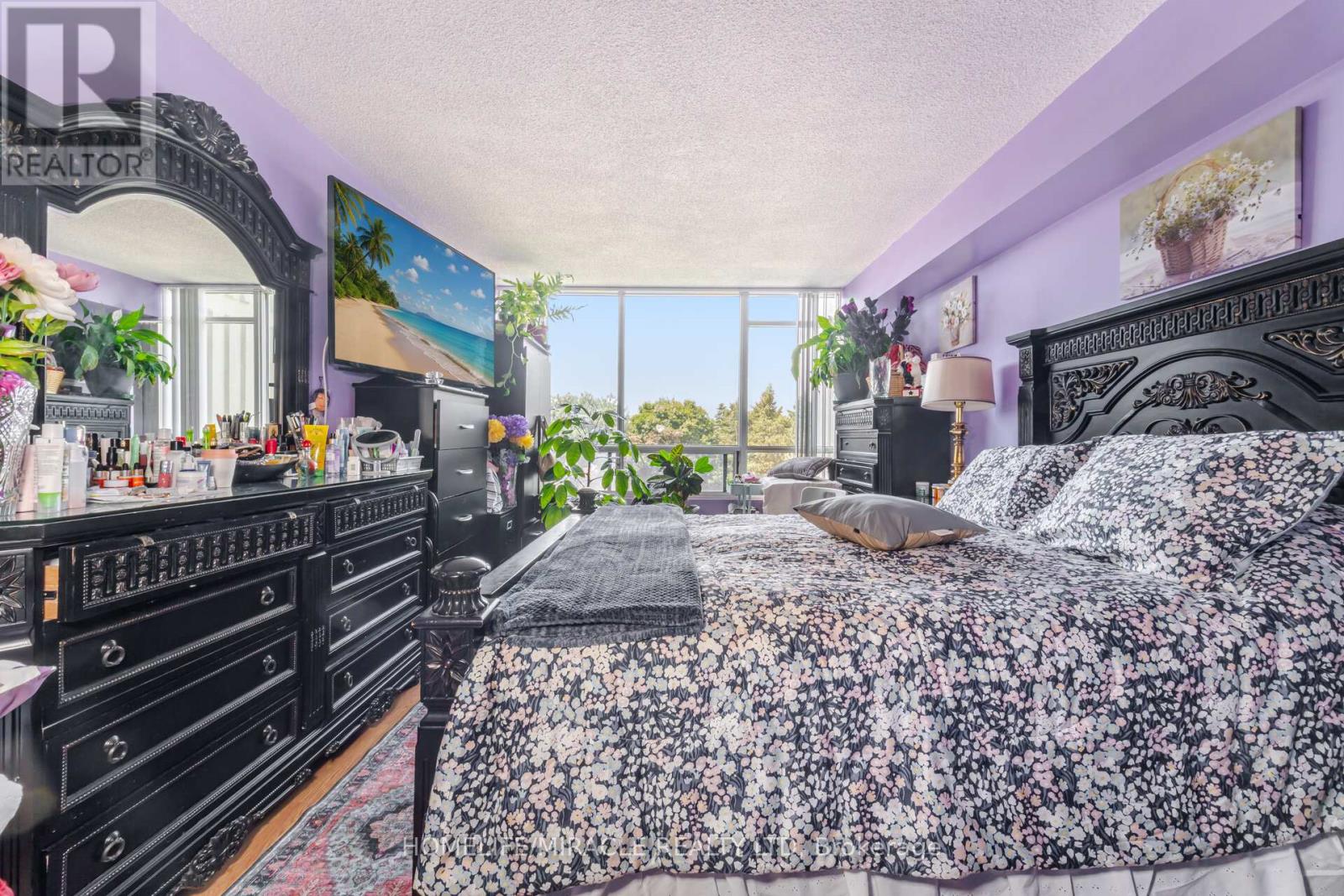 #401 26 HANOVER ROAD - 21