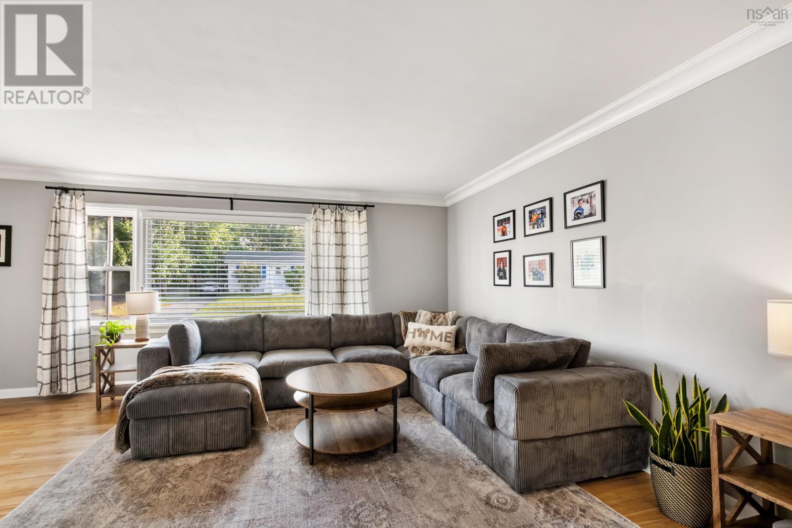 Property 17 of 49 of 71 Moxham Drive