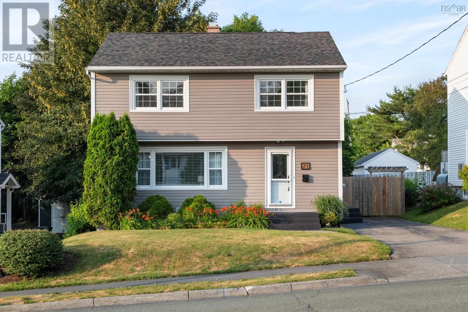 Property 2 of 49 of 71 Moxham Drive