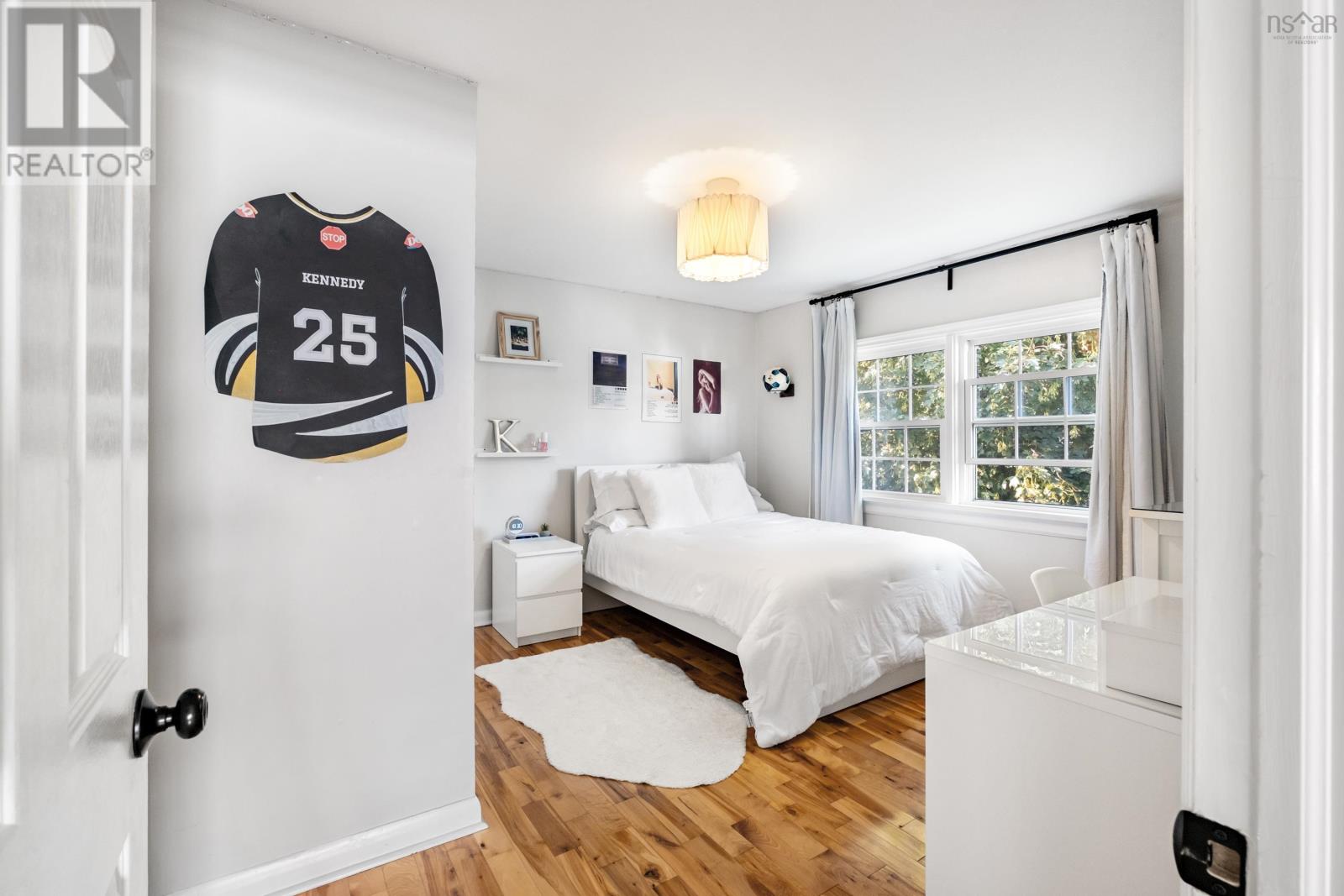 Property 34 of 49 of 71 Moxham Drive