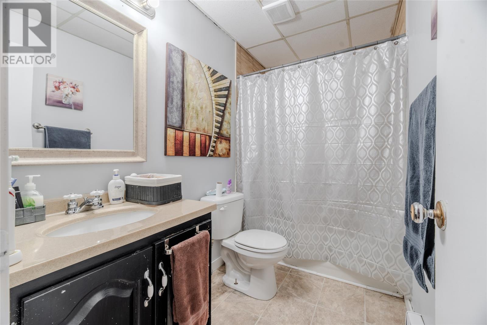 21 RUTLEDGE CRESCENT - 20