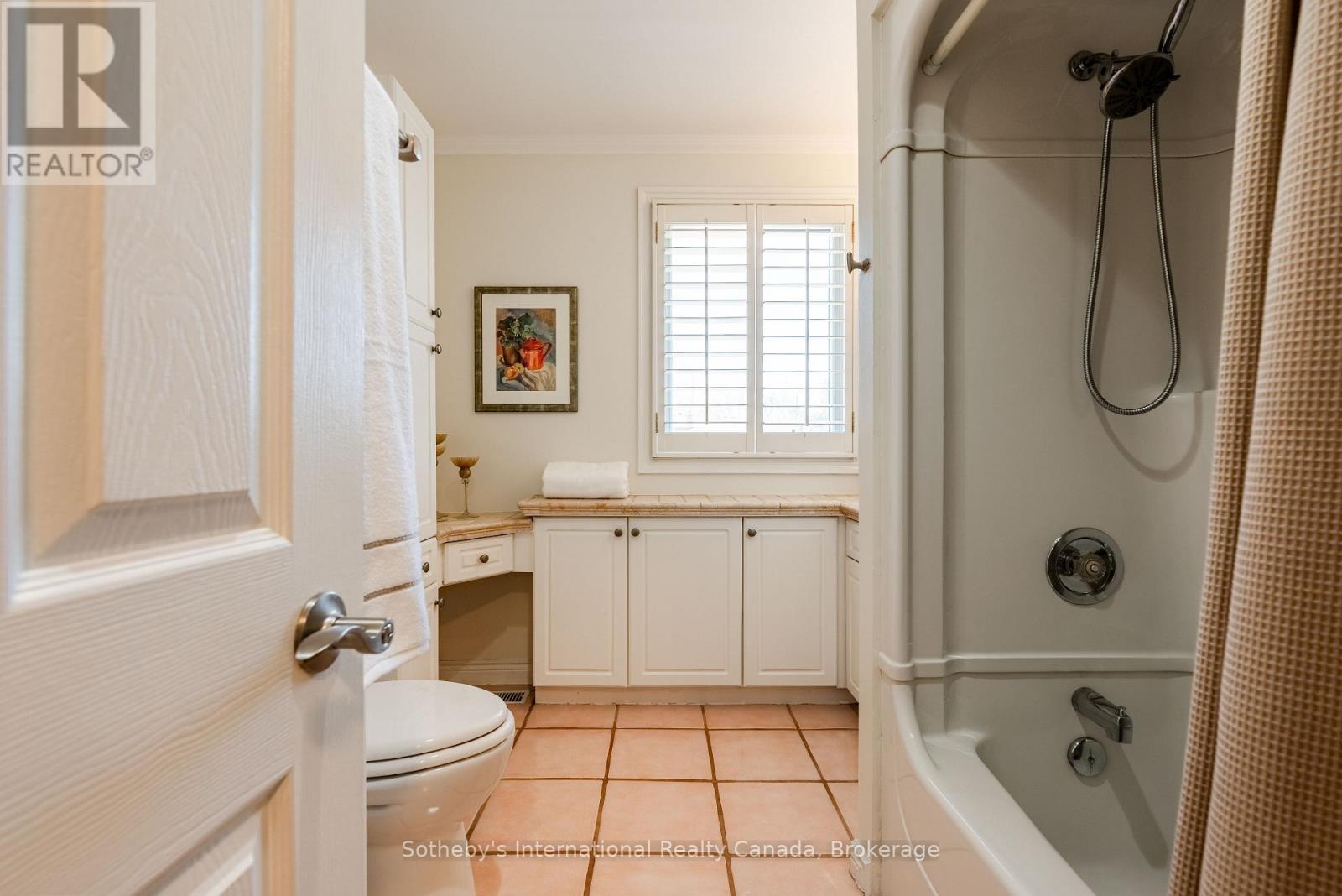 4151 SPRUCE AVENUE — photo 27