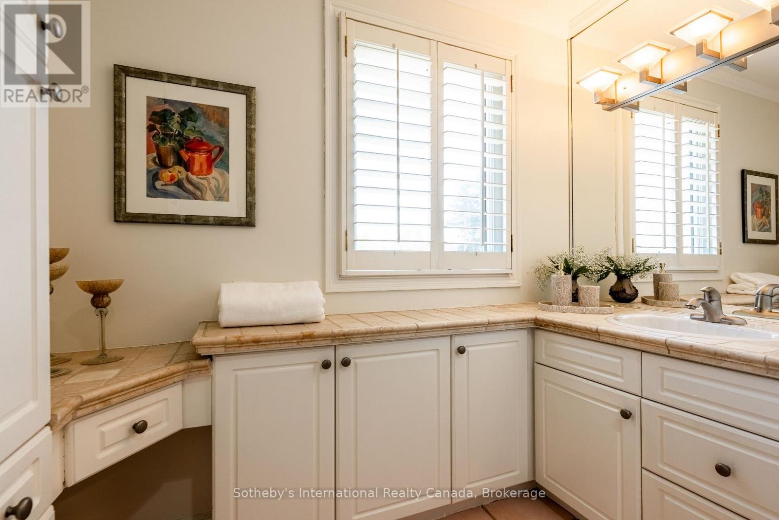 4151 SPRUCE AVENUE — photo 28