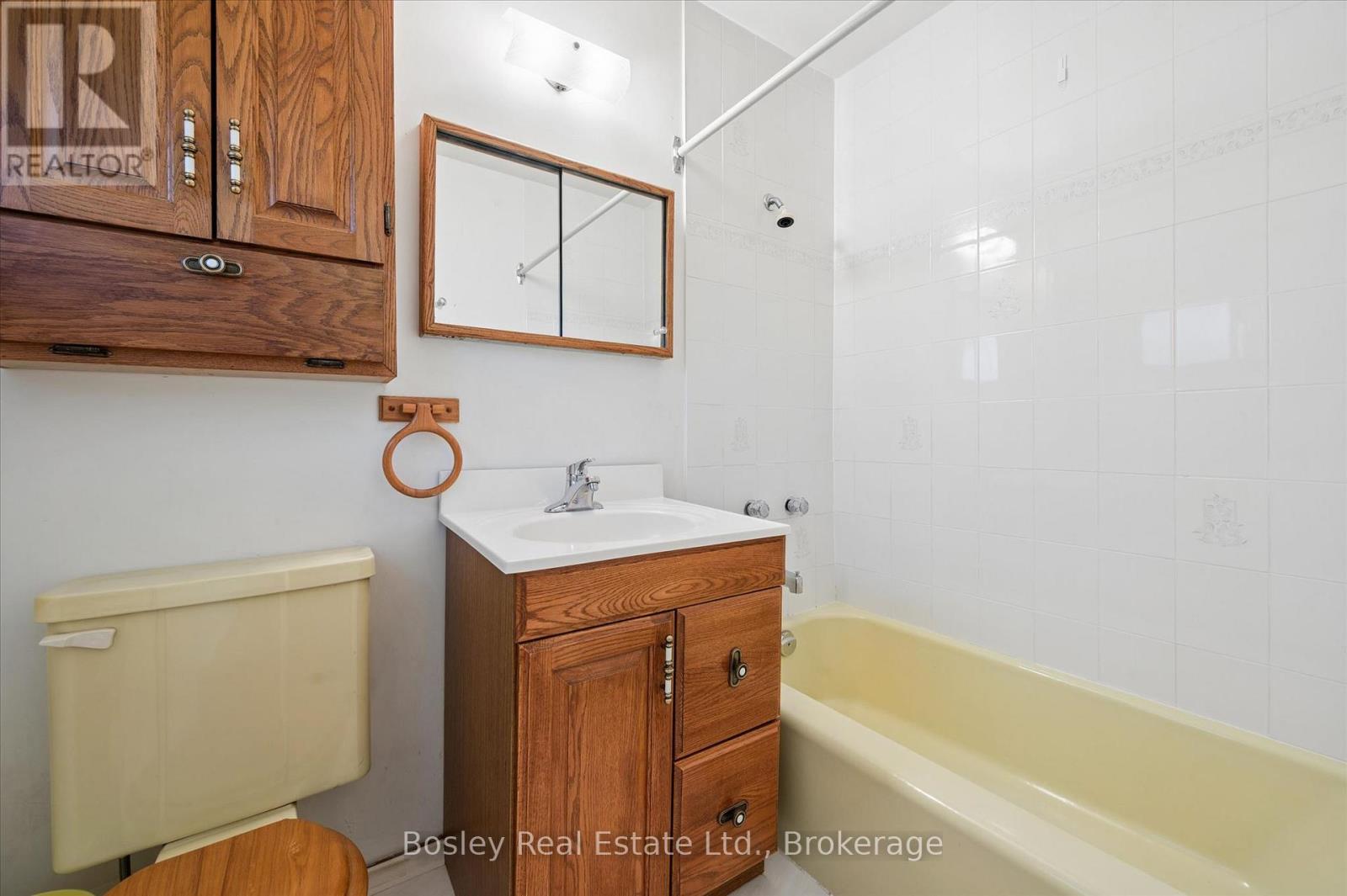 30 STONYBROOK DRIVE — photo 22