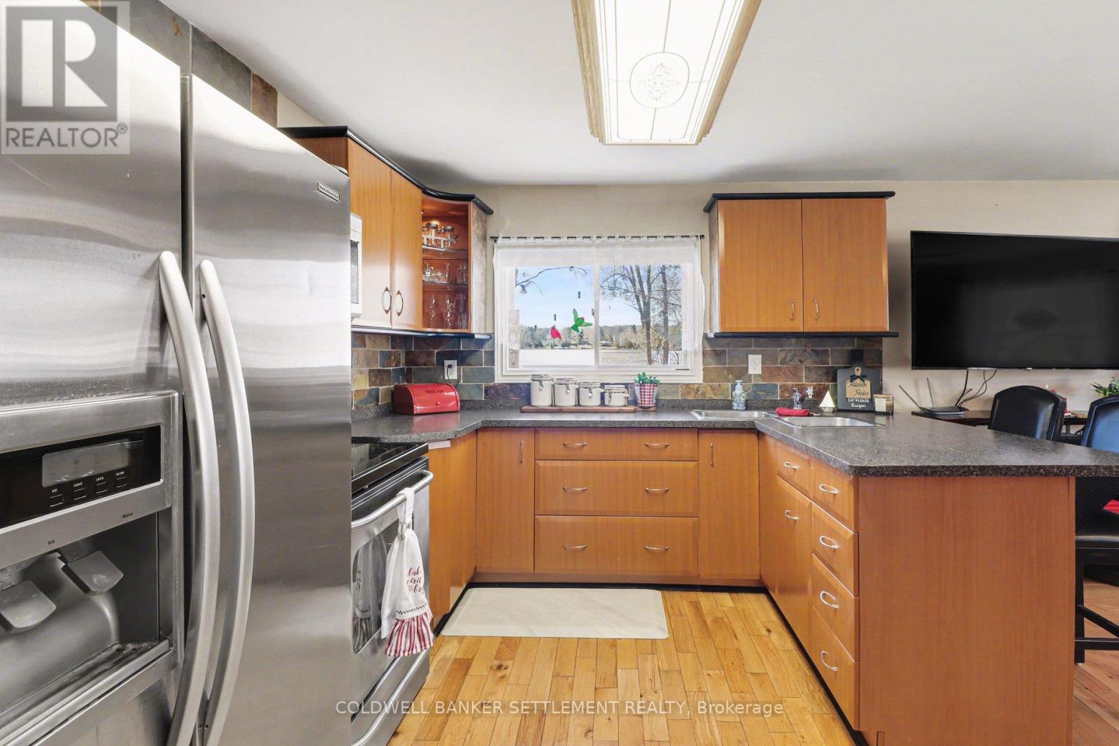 128 LOON LANE — photo 14