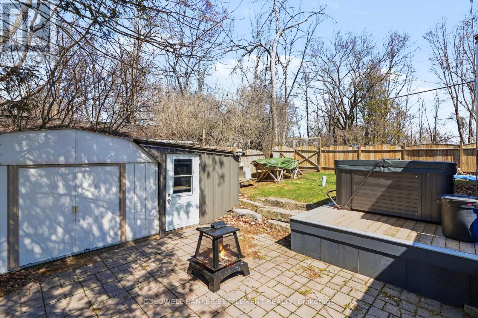 128 LOON LANE — photo 25