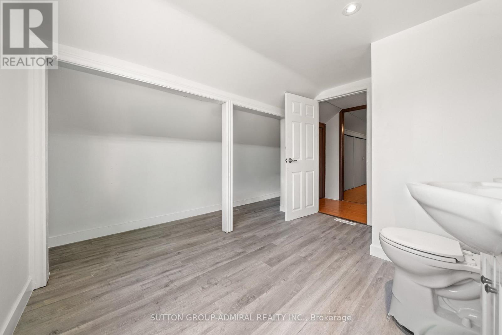 472 MAIN STREET — photo 23