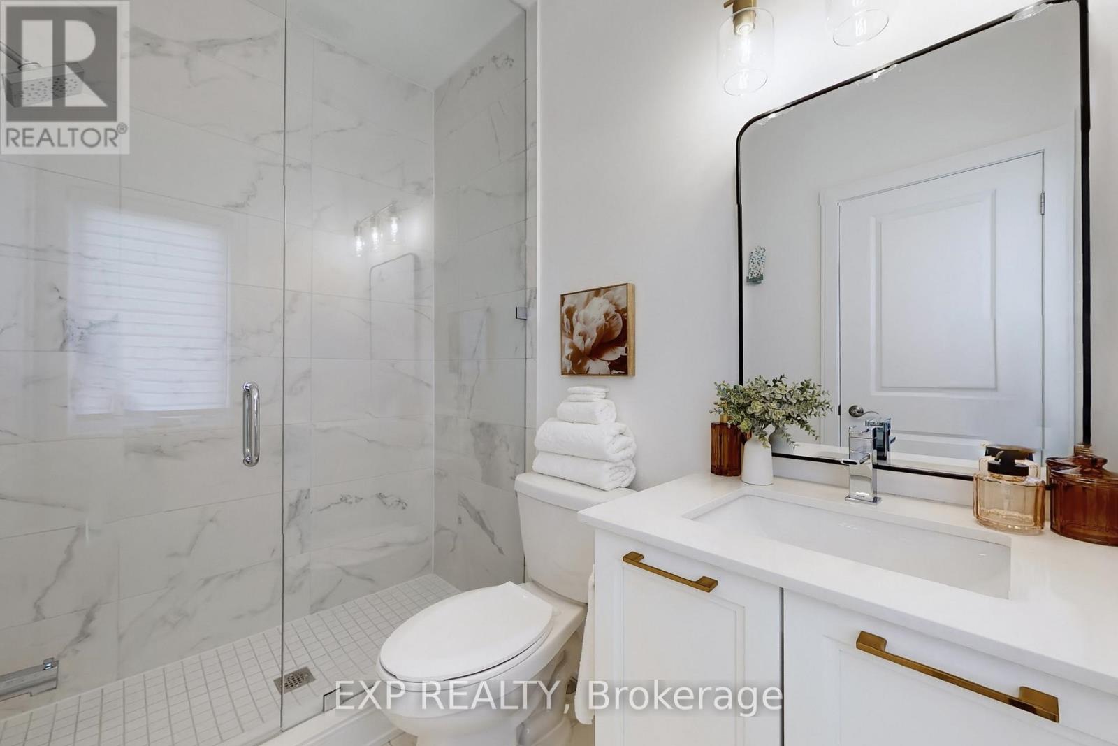 10 PALMIRA DRIVE - 22