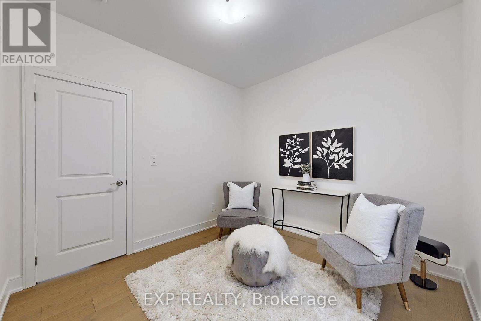 10 PALMIRA DRIVE - 24