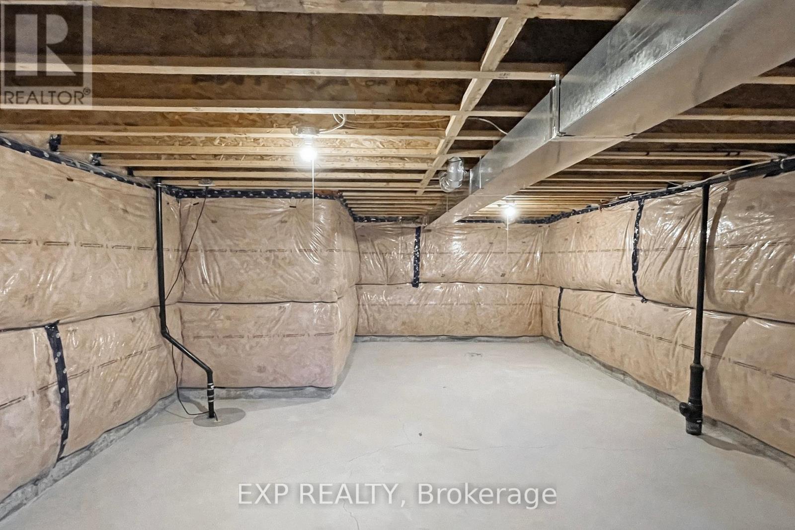 10 PALMIRA DRIVE - 34