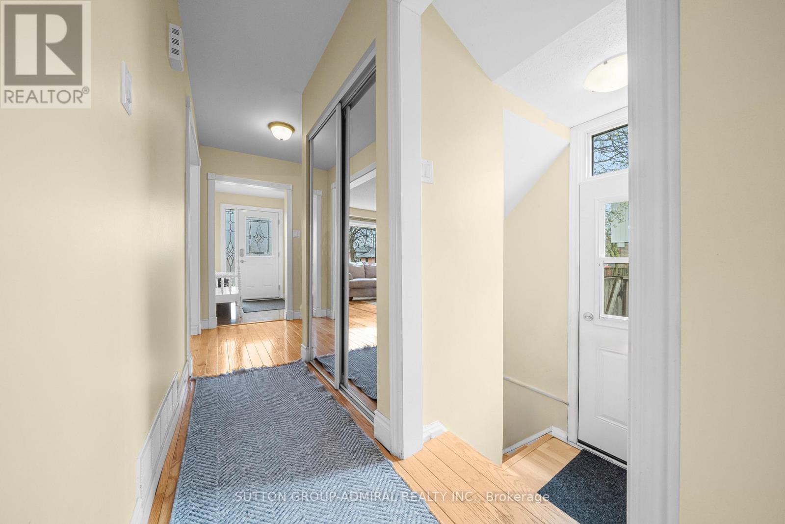 1295 NAPIER CRESCENT - 20
